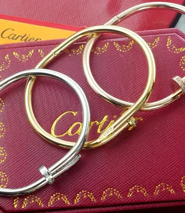 Cartier Bracelets #99874403