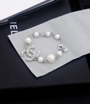 Chanel brooches #99904831