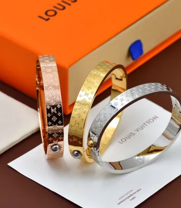 Louis Vuitton bracelet Jewelry #A29714