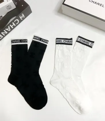 Wholesale high quality  classic fashion design cotton socks hot sell brand Chanel socks for women 2 pairs #999930293