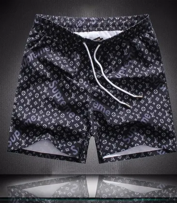 Louis Vuitton Short Pants for men  #996901