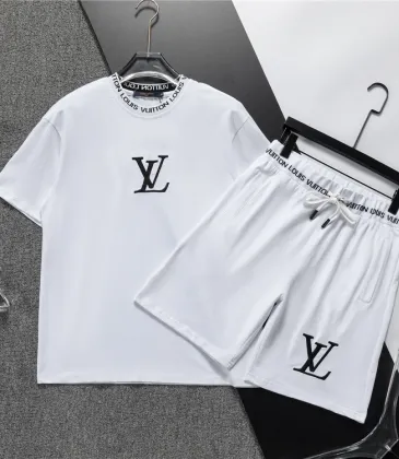 Louis Vuitton tracksuits for Louis Vuitton short tracksuits for men #A36442