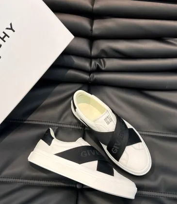 Givenchy Shoes for Men's Givenchy Sneakers #A31596