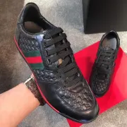 Mens Gucci Sneakers in black #997335