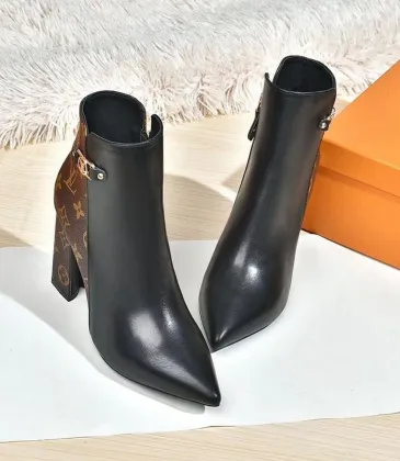 Louis Vuitton Shoes for Womem's Louis Vuitton rain boots #99899895