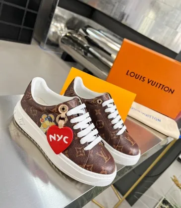 Louis Vuitton Shoes for Women's Louis Vuitton Sneakers #A47764