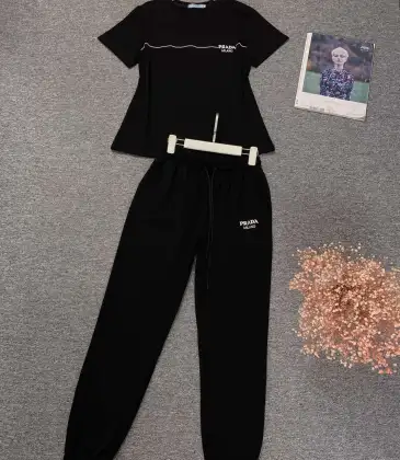 Prada new Fashion Short Tracksuits for Women #A22333